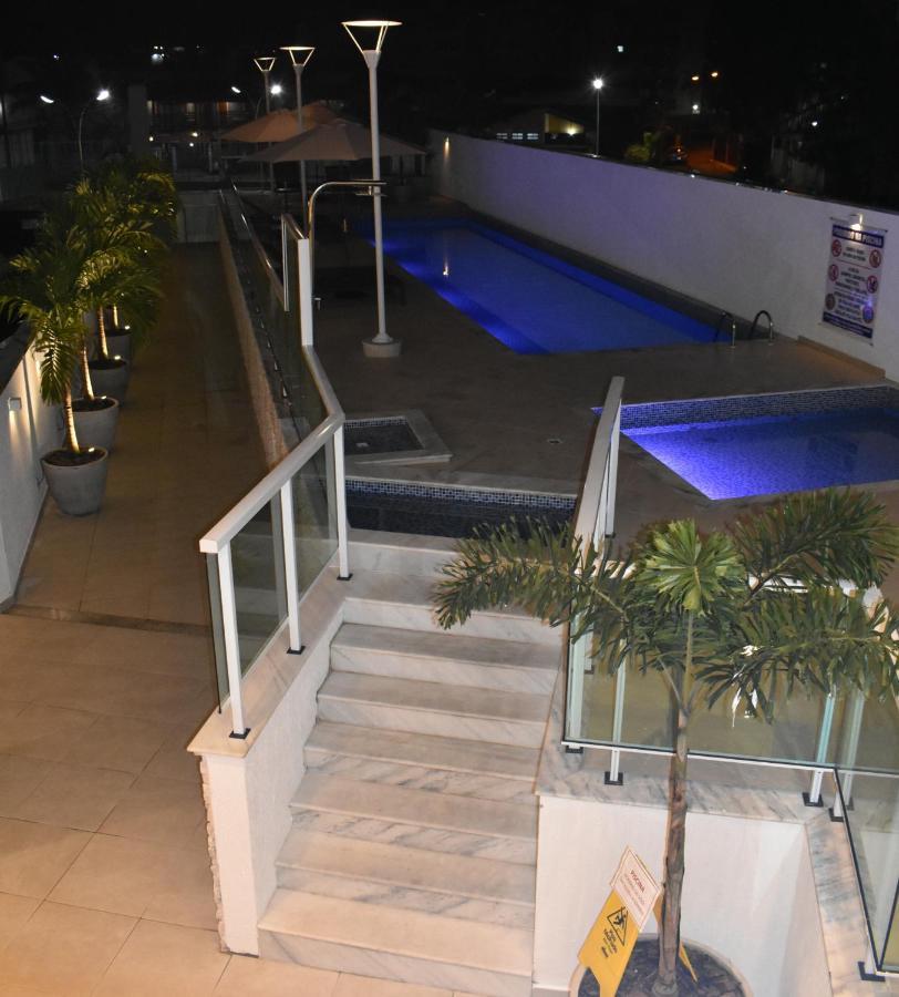 Apartamento Em Ubatuba - Praia Grande Com Wifi Gratuito, Rede De Protecao E Todo Conforto Que Voce Merece Exterior photo