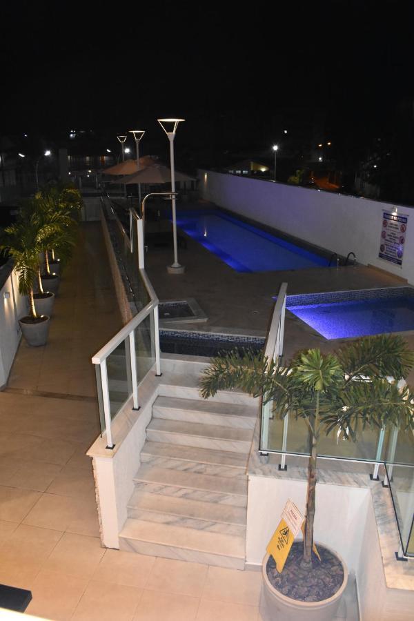 Apartamento Em Ubatuba - Praia Grande Com Wifi Gratuito, Rede De Protecao E Todo Conforto Que Voce Merece Exterior photo