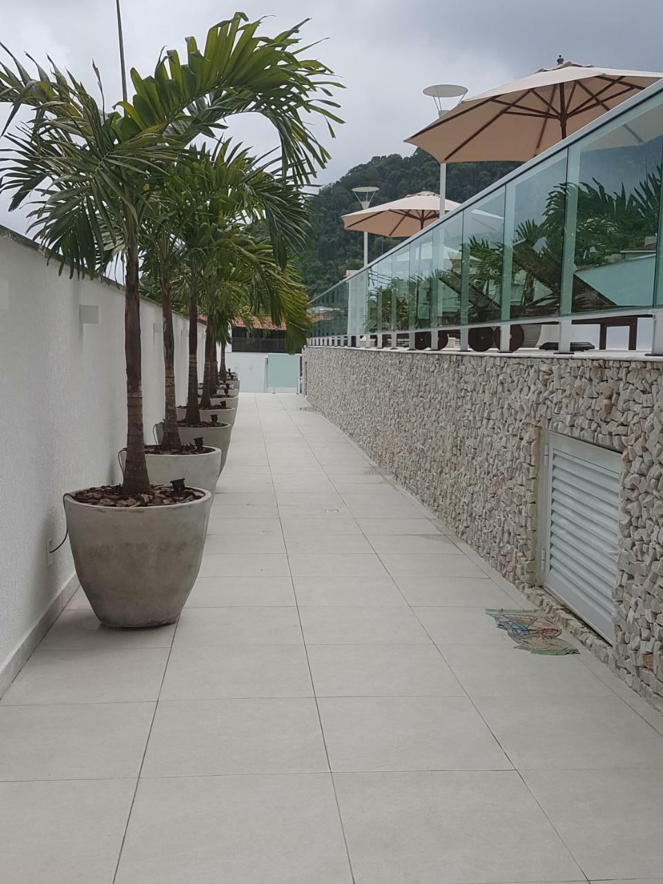 Apartamento Em Ubatuba - Praia Grande Com Wifi Gratuito, Rede De Protecao E Todo Conforto Que Voce Merece Exterior photo